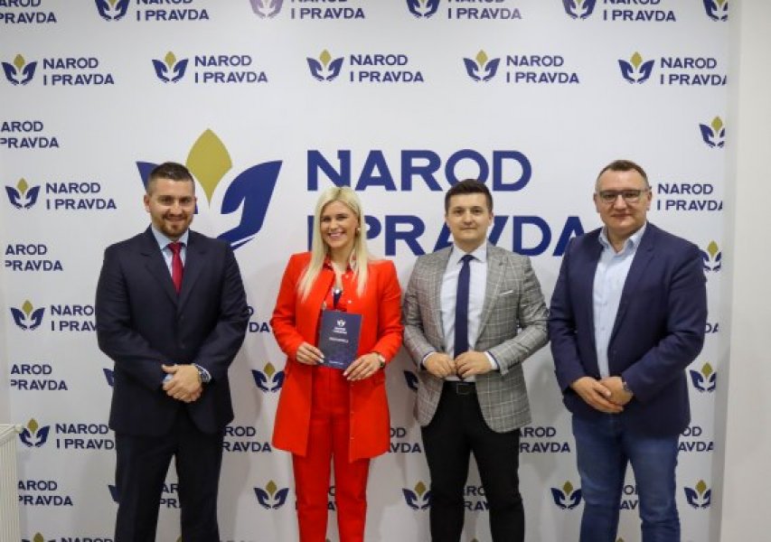 lajla-cosovic-prelazak-u-nip-2 lajla-cosovic-prelazak-u-nip-2