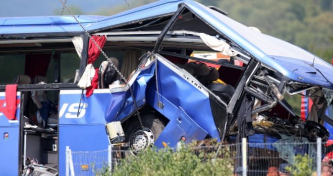 Otkriven uzrok nesreće poljskog autobusa: Vozač izgubio kontrolu nad volanom