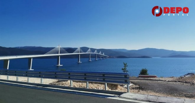 Efekt Pelješkog mosta: Promet vozila prema Neumu pao za 63 posto, evo gdje vozači sada čekaju