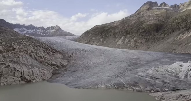 Topljenje ledenjaka u švicarskim Alpama otkriva jezive tajne skrivene decenijama