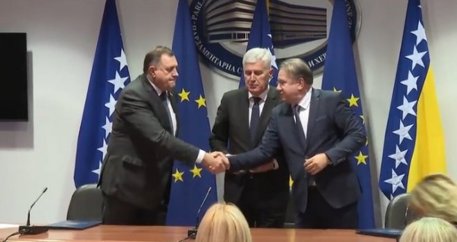 Tri lidera obećavaju i uvjeravaju... Može li BiH u 2023. godini zaista prevazići političke blokade?