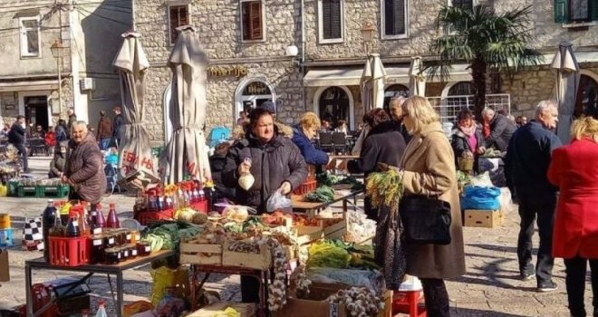 Dalmatinci odustali od šopinga u Hercegovini: Sada Hercegovci masovno kupuju u Hrvatskoj