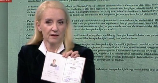 Sebija Izetbegović uživo na televiziji pokazala indeks: Sve je uredu sa diplomom