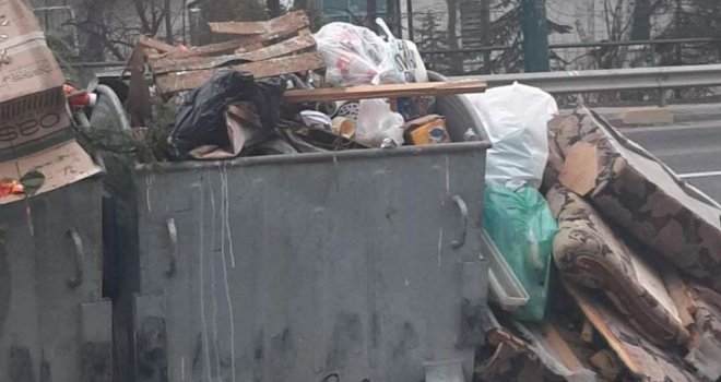 U Sarajevu počela proljetna akcija prikupljanja kabastog otpada: Građani, iznosite ga subotom i nedjeljom