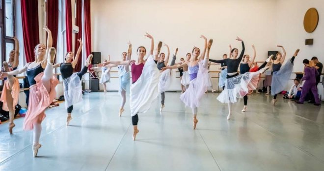 Najpopularniji i najizvođeniji romantični bijeli balet 'Giselle' ponovo na sceni Narodnog pozorišta Sarajevo