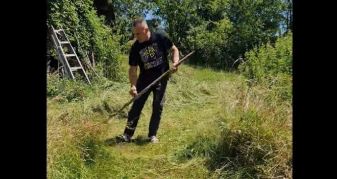 Političar iz FBiH izazvao Dodika na takmičenje u košenju trave: 'Iza mene niko ne popravlja'
