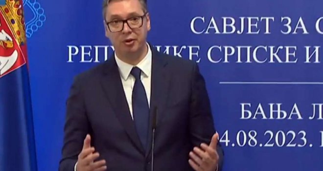 Vučić: Pred nama je najteža godina koja donosi sukobe i nemire, mislim i na ugroženost naroda na Kosovu i u RS...