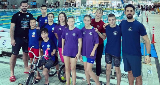 Četiri medalje u seniorskoj i osam u juniorskoj konkurenciji za plivače sarajevskog SPID-a, briljirao Ismail Barlov