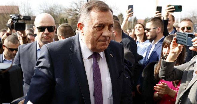 Haos u sudnici, Dodik psovao BiH i vrijeđao generalnog sekretara UN-a: Guterres je 'lažov' i 'smrad'! 