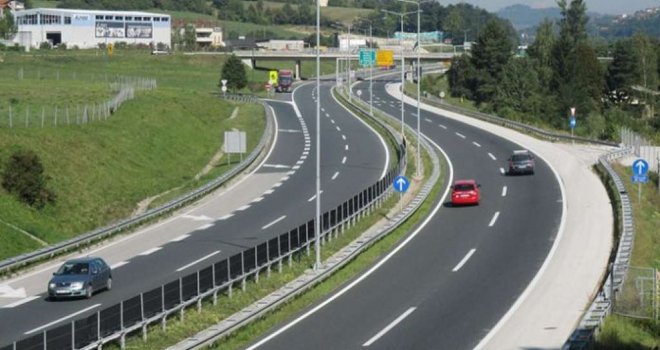 Od 15. aprila izmjena režima saobraćaja na autocesti A1, zatvaraju se određene dionice 