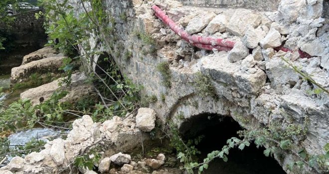 Zatražene hitne mjere zbog rušenja nacionalnog spomenika 'Ćuprija' u Stocu
