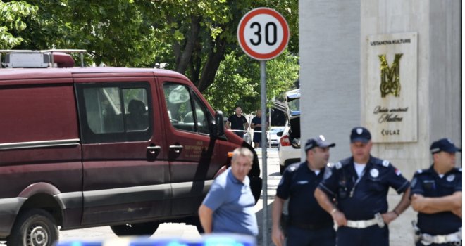 Napad kod Ambasade Izraela u Beogradu: Ranjen policajac, ubijen napadač