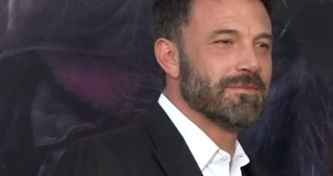 Još se nije pošteno ni razveo, a već je našao novu? Ben Affleck ne odvaja se od 16 godina mlađe ljepotice