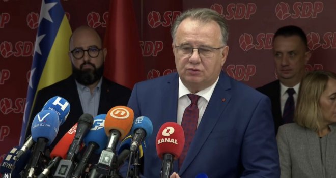 Nermin Nikšić ostaje na čelu SDP-a do kongresa 14. juna: 'Ne lobiram ni na koji način'