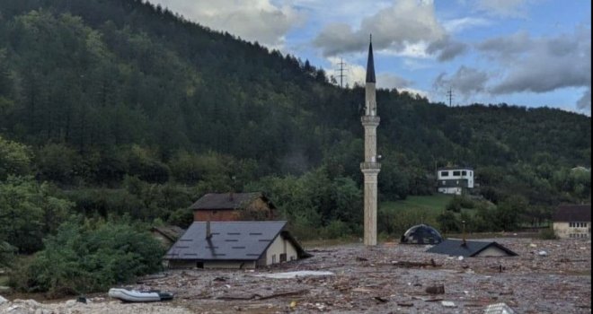 Kada se može očekivati povlačenje vode s poplavljenih područja?