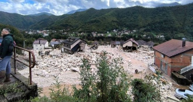 Stanje na terenu: I dalje se traga za nestalima, jedan dio stanovništva nema struje