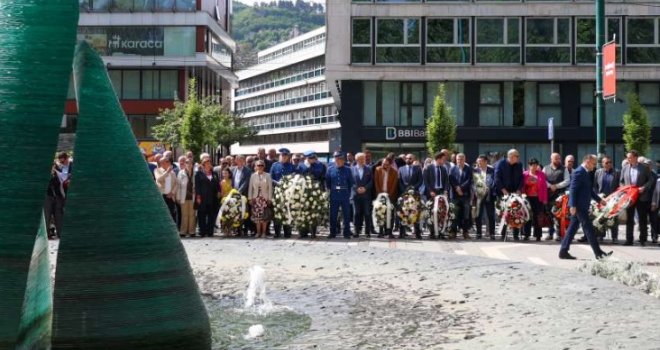 Obilježen Dan žalosti u znak sjećanja na 1.601 ubijeno dijete u opkoljenom Sarajevu