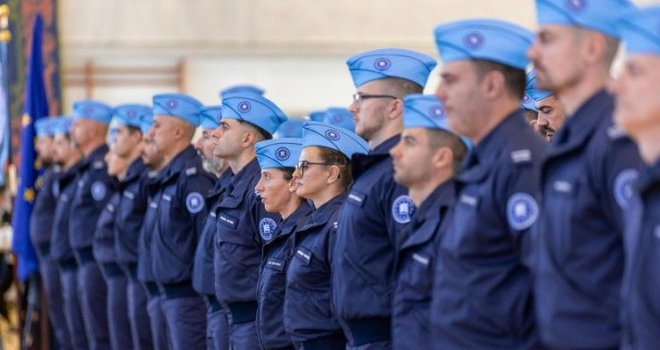 Pripadnici Frontexa stigli u BiH: Već raspoređeni na Aerodrom Sarajevo
