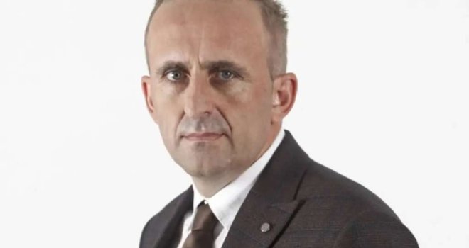 Imenovan novi generalni direktor JU Dom zdravlja Kantona Sarajevo: Ko je mr. sci. dr Elvedin Tatarević? 