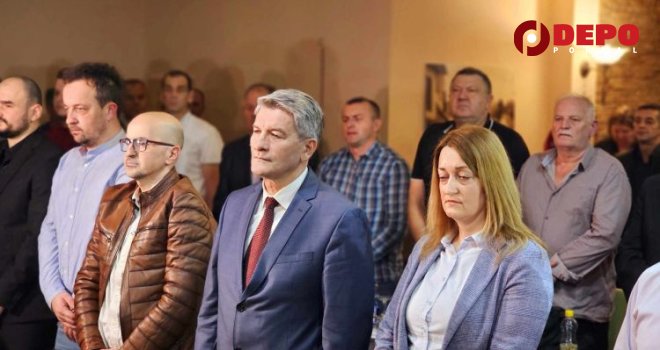 Stranka Šemsudina Mehmedovića podnosi krivičnu prijavu protiv Darka Ćuluma i Borjane Krišto