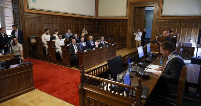 Nakon višemjesečnog zastoja: Gradsko vijeće Sarajeva danas bira gradonačelnika