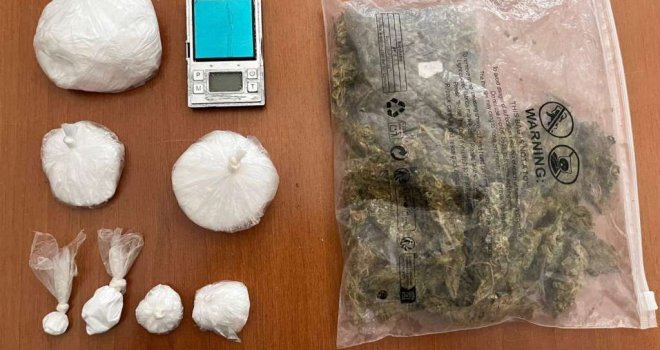 Sarajevska policija u akciji Blic uhapsila muškarca, pronađena droga, vaga...