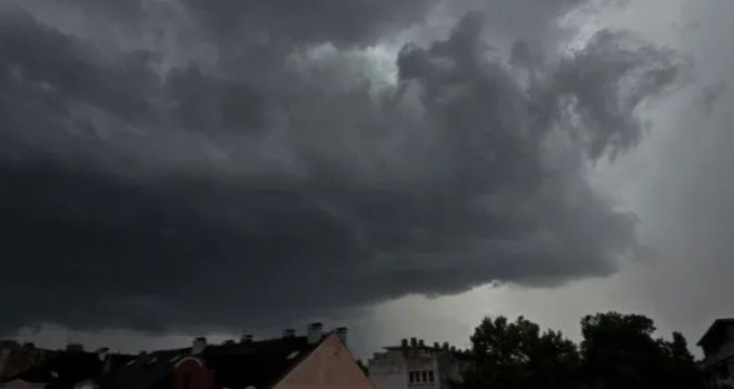 Zastrašujući oblaci nad BiH, slijedi li žestoko nevrijeme?