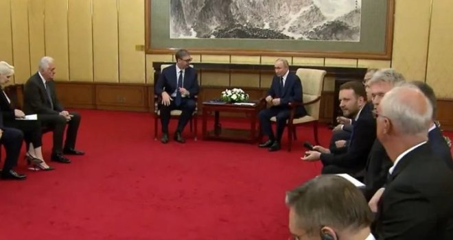 U Srbiji se o ovome šuti: Evo kako je zapravo izgledao razgovor Putina i Vučića...