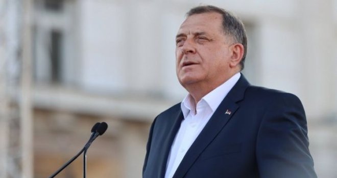 O odluci se oglasio i sam Dodik: 'BiH nema nikakve šanse sa ovakvim krnjim Ustavnim sudom'