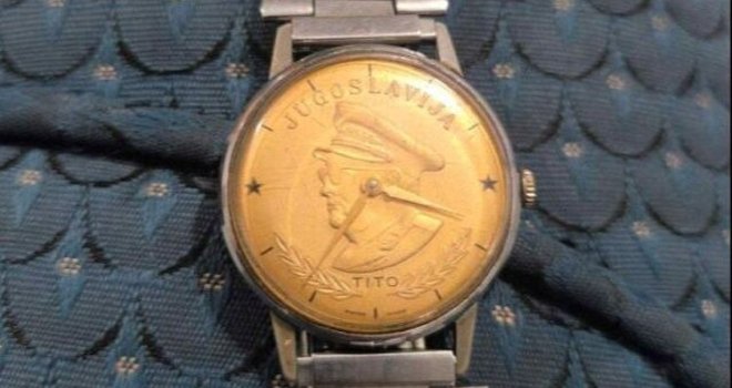 Sat sa Titovim likom zaludio kolekcionare širom regiona