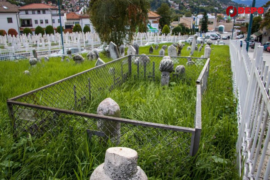 zuti-hafiz-grob-adnan-2