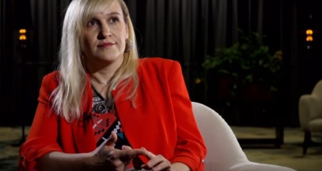 Uvrede, poniženja, udarci: Borba mlade Sarajke za djecu, protiv sistema i oca nasilnika kojeg je štitila politika