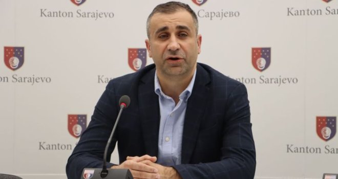 Ibrahimović: 'Sredstva nisu, niti će biti dodijeljena projektima koji nisu u skladu sa zakonom i koji ne memorijaliziraju genocid'