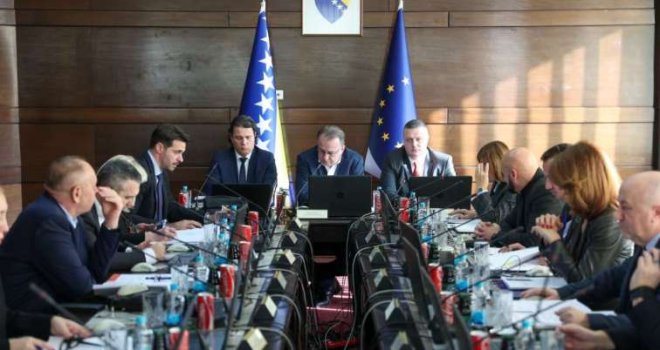 Reformske mjere u 2025. godini: Veće plaće i socijalne naknade, očuvanje radnih mjesta, podrška radnicima i privredi... 