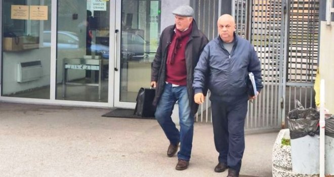 Postavio plakat Ratka Mladića, osuđen za izazivanje mržnje: Vojin Pavlović traži odgodu izvršenja kazne zatvora 