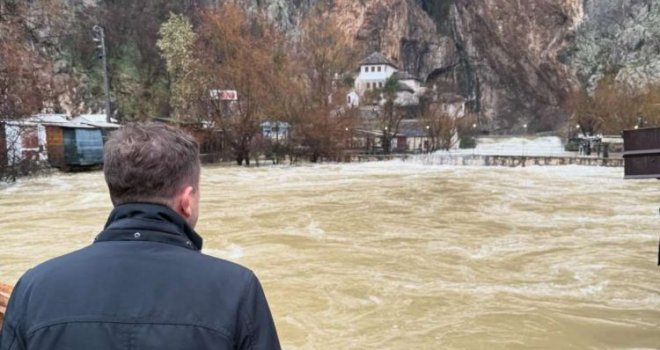 Rijeka Bunica se izlila u Malom Polju, poplavljeno nekoliko objekata