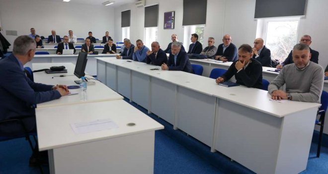 Na cestama u BiH godišnje pogine i do 250 ljudi: Potrebno unaprijediti sistem obuke vozača