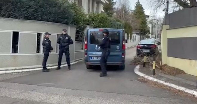 Prva komšinica svjedočila bombaškom napadu na Zdravka Čolića: 'Nadam se da su...'