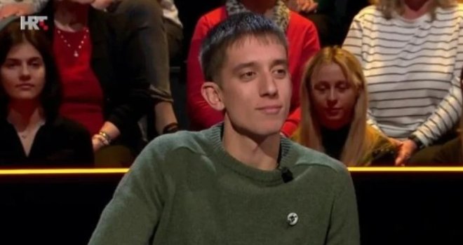 Ko je Đuro, maturant koji je osvojio regiju nastupom u 'Milijunašu': 'Mali je čudo!' Hoće li otvoriti i 15. pitanje?!