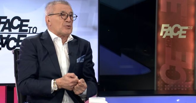 Kad je lopta došla do Alajbegovića, halali Huso materi... Prije će BiH proći grupu nego Hrvatska! E je**at ćemo im majku!