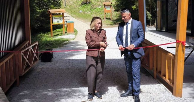Ministrica Nasiha Pozder otvorila novi paviljon sa speleopostavkom na Bijambarama 