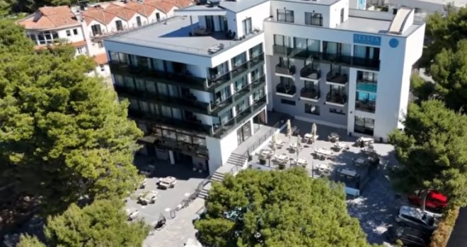 Sarajevski biznismen izgradio luksuzni hotel u prestižnom hrvatskom ljetovalištu: Pun je gostiju