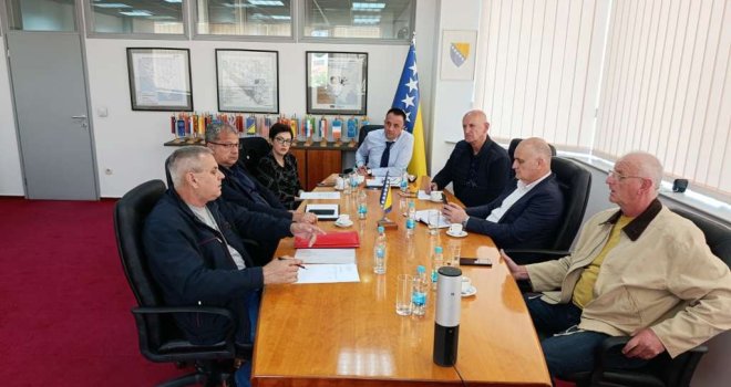 Ministar Lakić sa predstavnicima 'Krivaje': Radnička prava ostaju prioritet