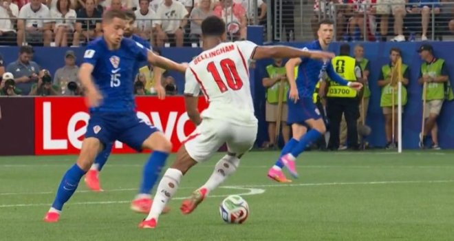 Poraz Hrvatske na startu SP-a! Vatreni se dva puta vraćali, sjajni Livaković spriječio katastrofu