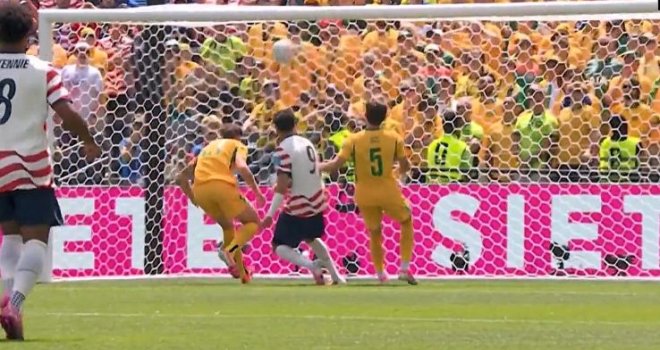 Amerikanci uzeli nova tri boda i osigurali prolaz, bez prve zvijezde lagano do pobjede protiv Australije (2:0)