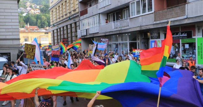 U Sarajevu danas sedma Bh. povorka ponosa, brojne izmjene u odvijanju gradskog javnog prijevoza