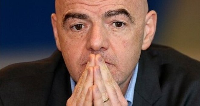 Samo jedan čovjek sada može zaustaviti lakrdiju i vratiti obraz Mundijalu... No, ima li petlje to učiniti?!