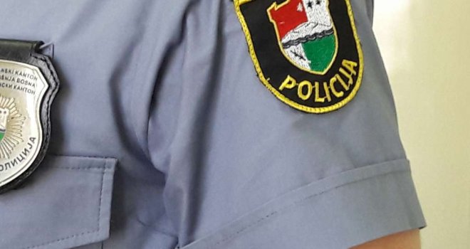 'Otribili smo mi vas ustaše iz BiH': Policija u Vitezu privela muškarca (46) zbog govora mržnje na društvenim mrežama 