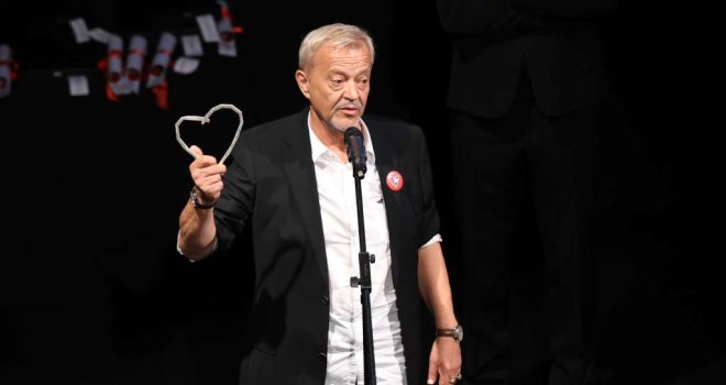 Hadžihafizbegović na dodjeli Srca Sarajeva: 'Sretan sam! Ući u jednu takvu plejadu glumaca... Naravno da godi!'
