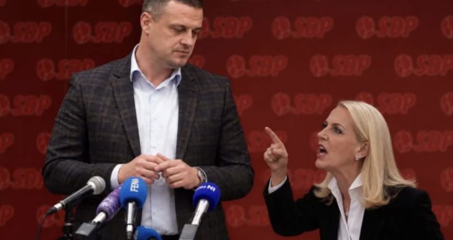 Vojin Mijatović počeo sa objavom neugodnih informacija po Izetbegoviće: 'Bez ushićenja u akšam, jer sabah bi mogao biti gadan!'